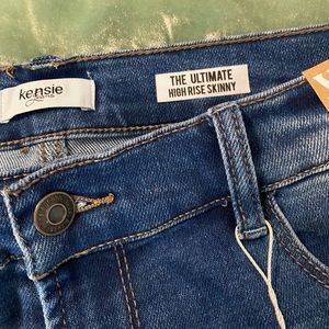Women’s Kenzie jeans size 10 NWT